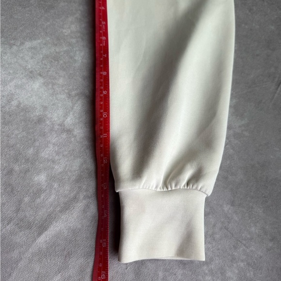 lululemon athletica Cream Crew Neck Sweater - Picture 5 of 8